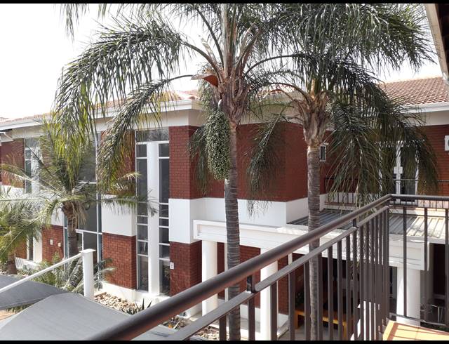 921M² OFFICE TO LET IN CENTURION CENTRAL